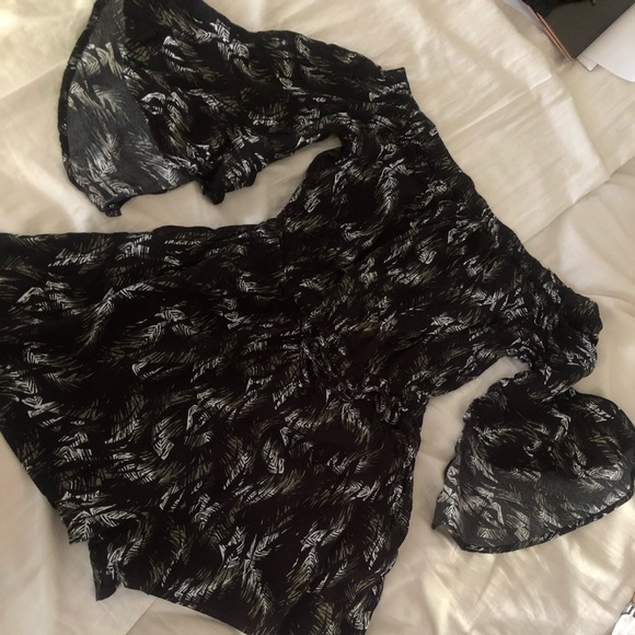 Romper - Picture 1 of 5